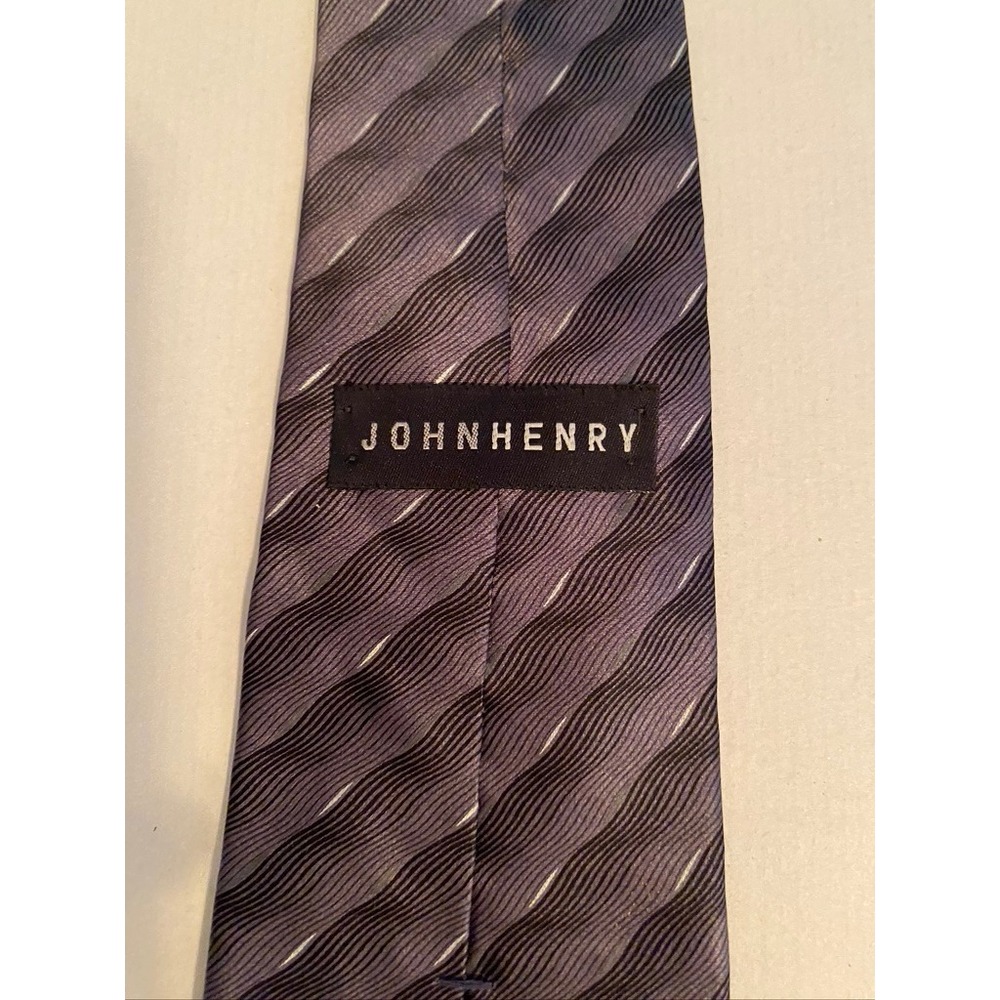 John Henry Mens Silk Necktie Grey Purple Wavy Diagonal Stripe Pattern Formal Tie